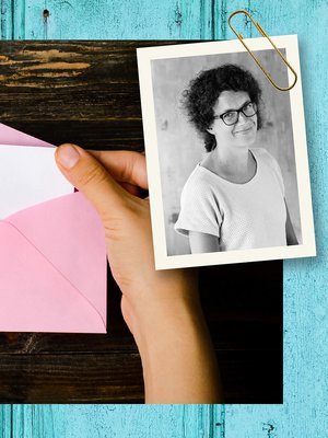 Lapsikin totesi, että tulee kevyt joulu: meillä saadaan nykyään lahjoiksi vain kirjekuoria.