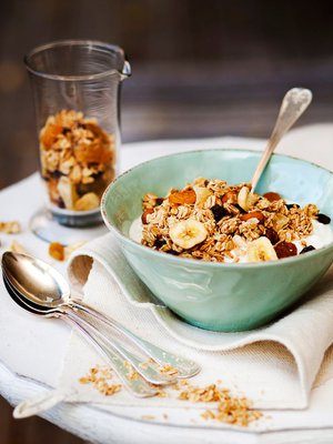 Kun teet kerran itse granolaa, kaupan valmissekoituksiin ei ole paluuta.