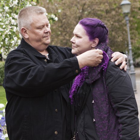 Suomen huutokauppakeisari Aki Palsanmäki ja hänen vaimonsa Heli Palsanmäki ovat pitäneet yhtä yli kymmenen vuotta.