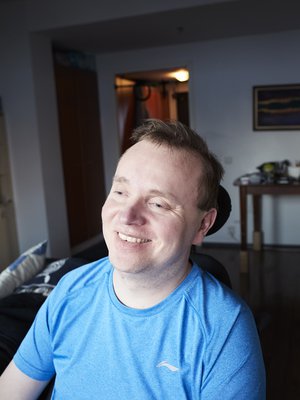 Petri näytteli pääosan syksyllä 2021 Venetsian elokuvajuhlilla palkitussa elokuvassa Sokea mies, joka ei halunnut nähdä Titanicia. ”On huumoria kerrakseen, että kun lopulta saan leffan pääroolin, niin en voi katsoa lopputulosta. Mutta olen kuunnellut elokuvan ainakin yhdeksän kertaa.”