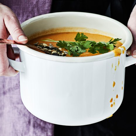 Linssisosekeitto maistuu tänään, huomenna ja ylihuomenna!