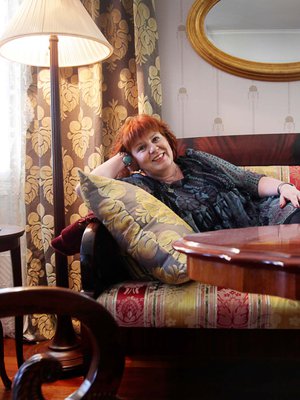 Tarja Santalahti tietää, että pahimmat uhat onnelliselle seksielämälle ovat puhumattomuus ja kuulemattomuus.