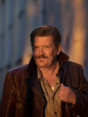 Santerilla on taipumus levottomuuteen, ja arkeen hän kaipaa tasaisuutta. ”Tykkään olla varman päällä. Siksi en nauti esimerkiksi improvisaatiosta yhtään.”