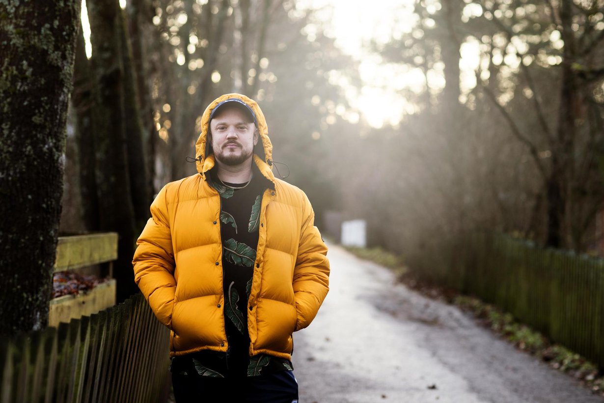 ”Ajattelen, että onnellisuuden vastakohta on pelko siitä, että jotain menee pilalle”, sanoo Pyhimys eli Mikko Kuoppala.