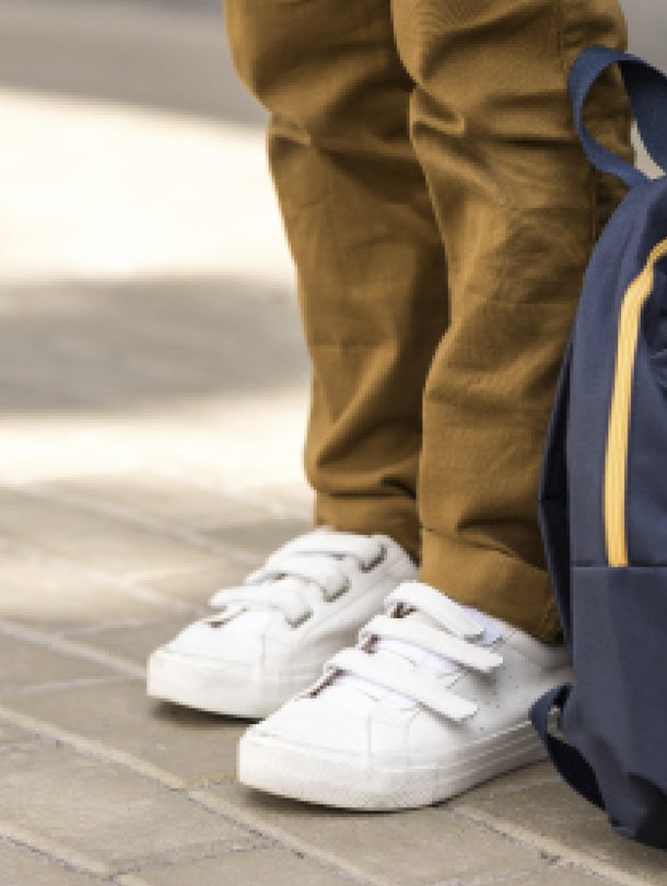 Kun Jarno ajoi tapaamaan 7-vuotiasta Jonia, poika odotti pihalla ja kysyi: Ootko minun ensimmäinen kaveri?