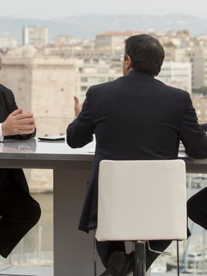 Gérard Depardieu tähdittää Marseille-sarjaa. 