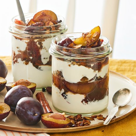 Taatelikinuski sopii myös lettujen, vohveleiden ja vaikkapa paahtoleivän päälle.