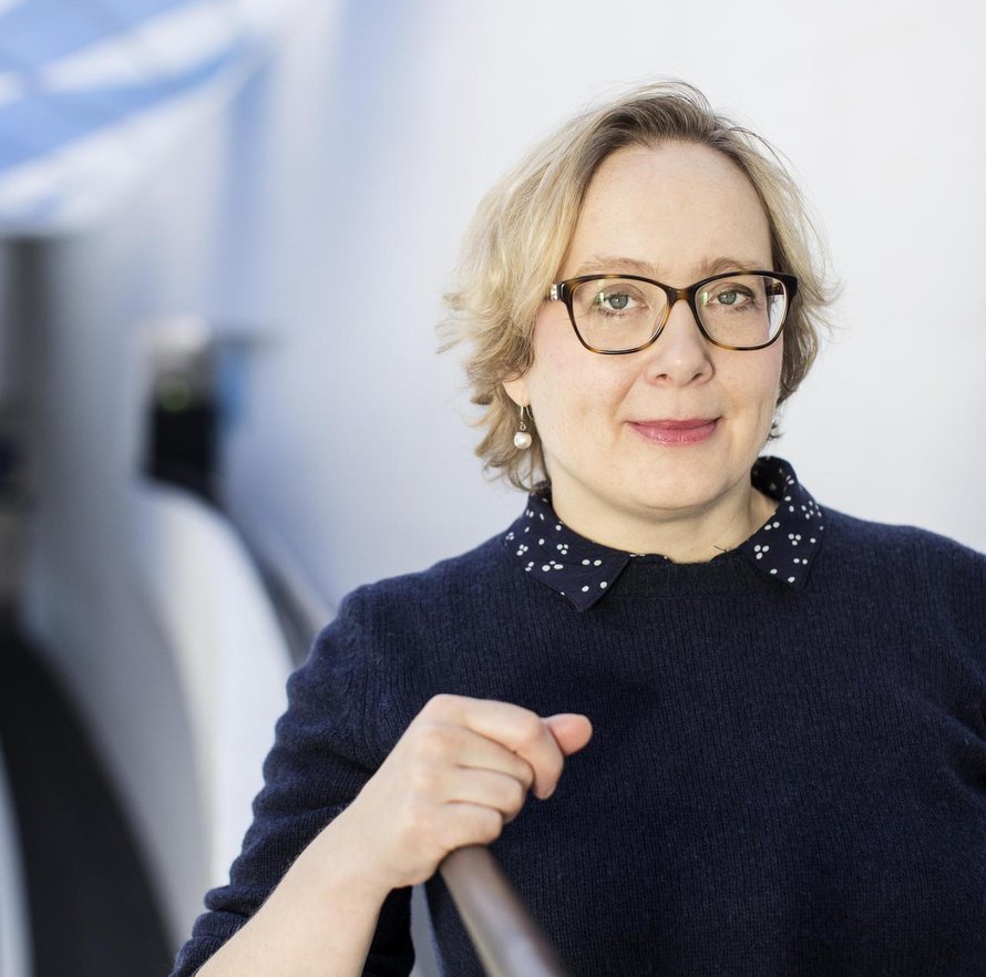 Maija Blåfield on ehdolla Ars Fennica -palkinnon saajaksi helmikuussa. Maijan ja muiden ehdokkaiden töihin voi tutustua Kiasmassa 18. helmikuuta saakka.