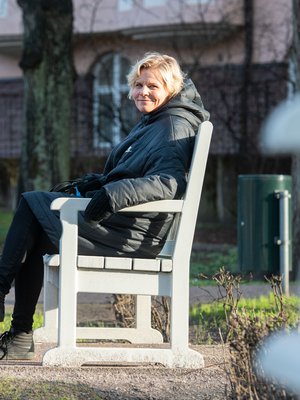 ”Monet ovat nyt hankkineet koronakoiran, mutta Remu oli sitä edeltävää kautta eli noroviruskoira”, Paula Noronen sanoo.