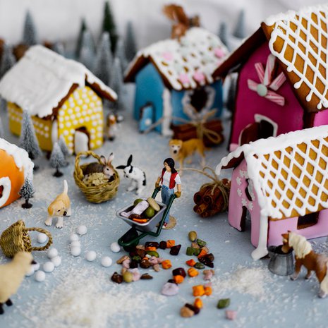 Miksi tyytyä yhteen piparitaloon, kun voi tehdä kokonaisen kylän!