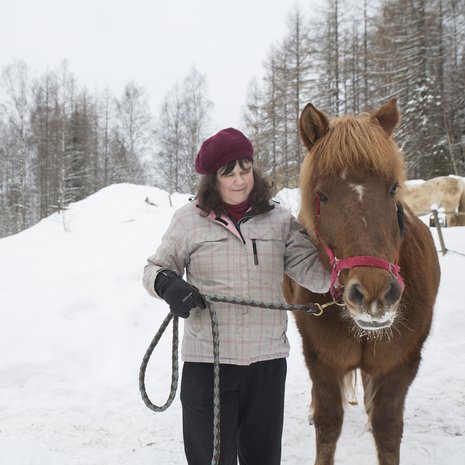 "Hevosta ei voi syyttää esimerkiksi ontumisen näyttelemisestä", sanoo eläintutkija Nora Schuurman.