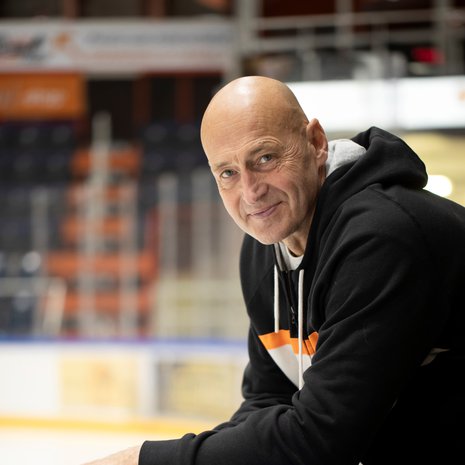 Yksi Juha Sulinin oppi on tämä: Kun pelottaa, kannattaa keskittyä hetki hengittämiseen. Maailma ei mene sillä välin sijoiltaan.