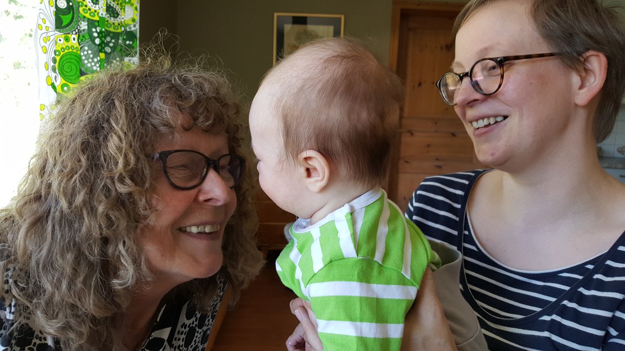 Liisa Taipalus on Sulon mummi, Petra on äiti ja Petran puoliso mamma.