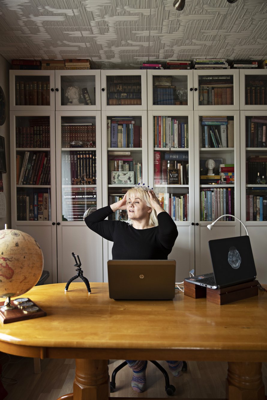 Helena, 54, on kuninkaallisfani: ”Lumous alkoi kesällä 1976 Kaarle ...
