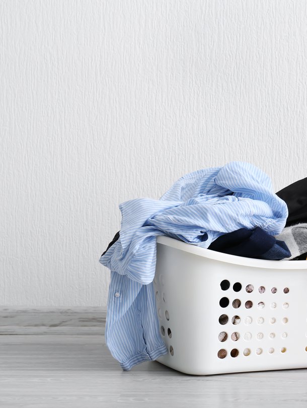 Ennen kuin heität vaatteen huolettomasti pyykkikoriin, kysy itseltäsi: vaatiiko tämä tosiaan jo pesua?