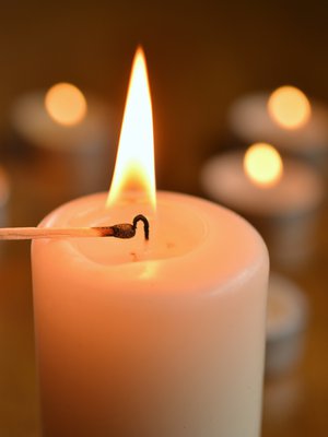 Kodin Kuvalehden Facebook-kaverit ovat mestareita kaamoksen karkotuksessa.