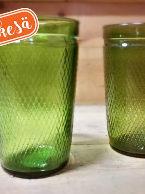 Muistatko sinäkin nämä lasit?