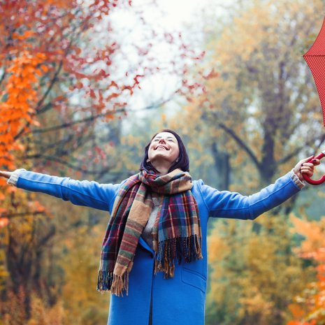 Kun kuuntelee myös omia tarpeitaan,  ei vain ajelehdi tai tohota elämän mukana, vaan voimautuu.