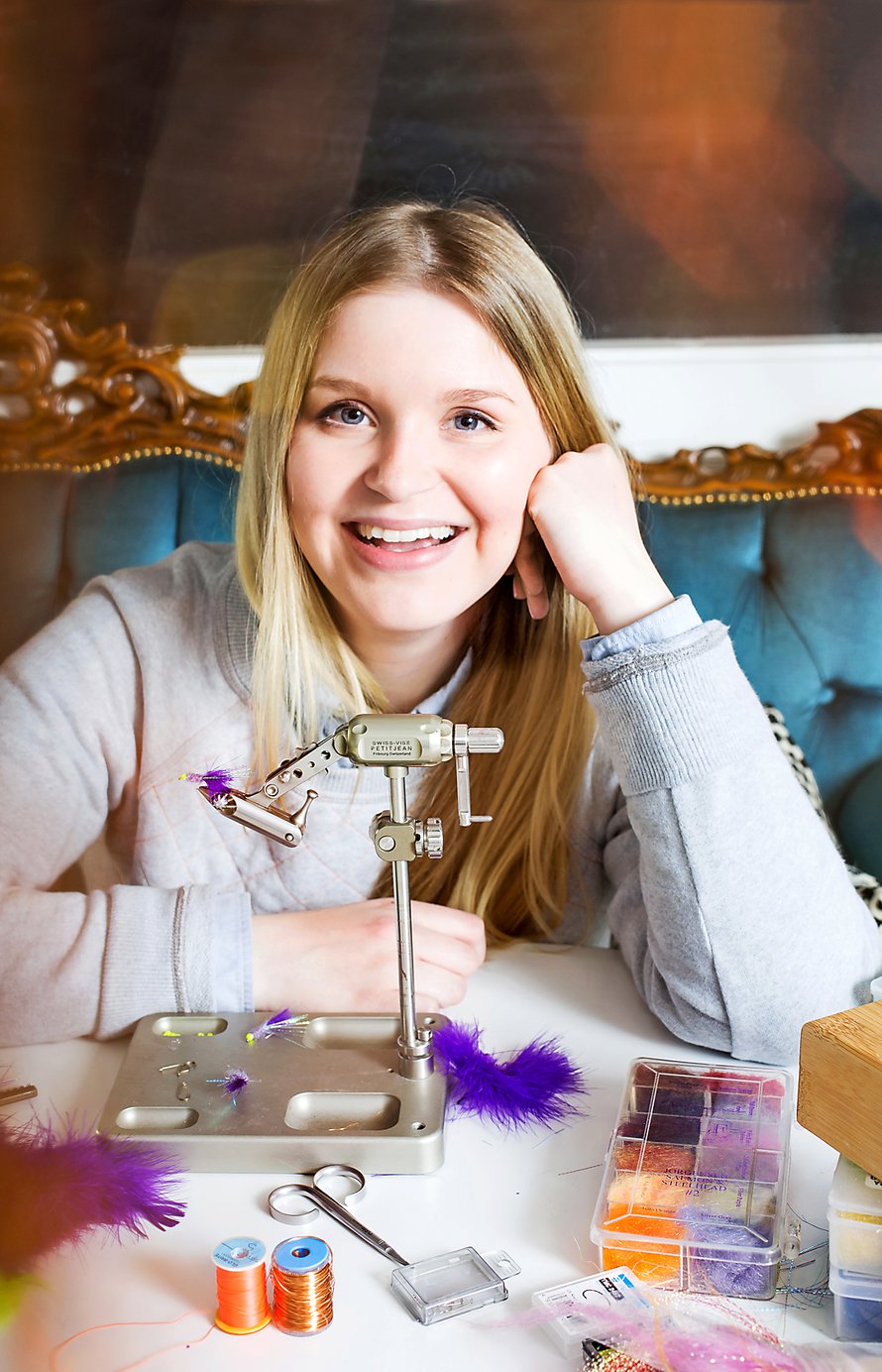 Katri Pesonen, 23, perusti ystävänsä kanssa Facebookiin Perhomimmit-sivuston. Ryhmä järjestää myös perhotapaamisia. 