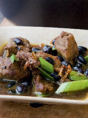 Pata saa muhia hitaasti meheväksi.