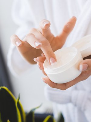 Mitä jos et olisi koskaan aloittanut ihon rasvaamista? Tottuiko se tarvitsemaan kosteusvoidetta?