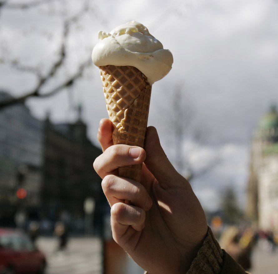 ”Tuokio tötteröjäätelöstä...” Nyt alkaa kesä olla lähellä.