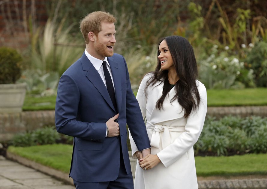 Prinssi Harry ja Meghan Markle matkalla alttarille. Ylen tv-lähetys häistä alkaa lauantaina kello 13.50.