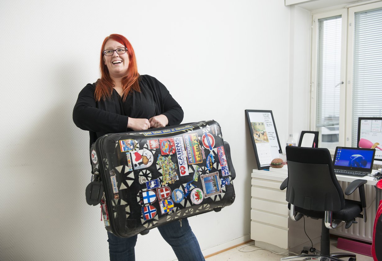 Anna-Maijan pääaine yliopistossa oli englannin kielen kääntäminen ja tulkkaus. Vakituista työtä ei ole löytynyt. "Perheen elättäminen olisi tässä tilanteessa vaikeaa."