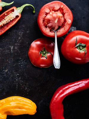 Kasvisruokapäivä säästää rahaa. Valitse kasvikset sesongin mukaan tai käänny purkkien puoleen.