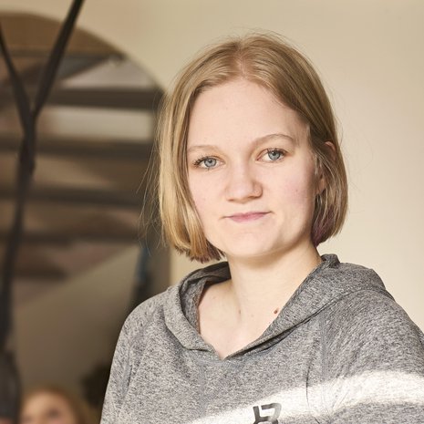 ”Pyrin opettamaan lapsillenikin, että oikealla asenteella voi selvitä mistä vain. Vastoinkäymiset avaavat uusia ovia ja vahvistavat. Koskaan ei kannata luovuttaa.”