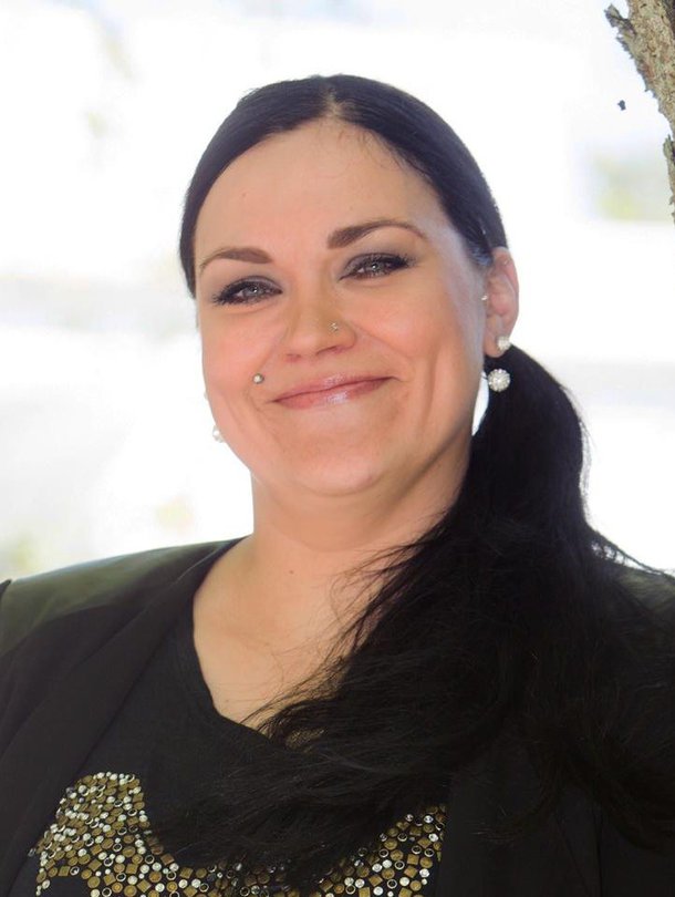 Laura ei katsonut yhtään osaa Maajussille morsian -sarjasta. "En todellakaan! Olisin kiusaantunut liikaa. Menin mieluummin spinningiin."