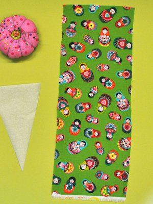 Piirr&auml; viirin kolmion kaava: leveys 13 cm, korkeus 20 cm. Tai tee kaava sen kokoiseksi, kuin haluat.