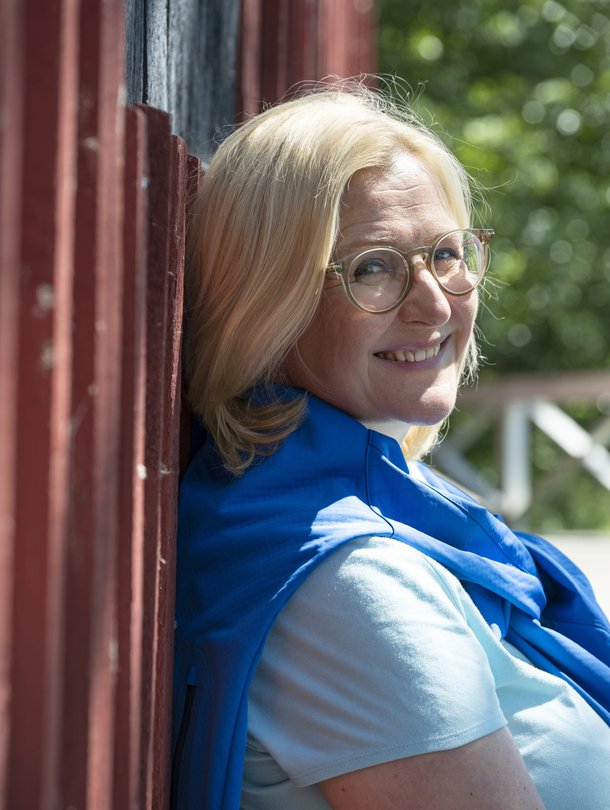 ”Ainoaa elämää ei kannata<cutline_leadin></cutline_leadin> tuhlata uhrina olemiseen. Elämä kannattaa käyttää elämiseen”, Johanna Aatsalo sanoo.