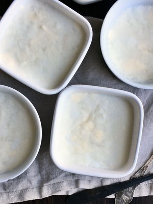 Koska viilin voi tehdä helposti itse, muovipurkkien kantaminen kaupasta on turhaa.