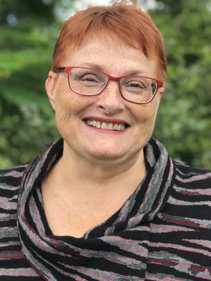 Kun Elina Juusola lähetti kuvansa Stephenille, mies kirjoitti kuvan kirkastavan hänen päivänsä. ”Vannon, että rakastan sinua aina ja huolehdin sinusta, kohtelen sinua kunnioituksella ja teen sinut aina onnelliseksi.”