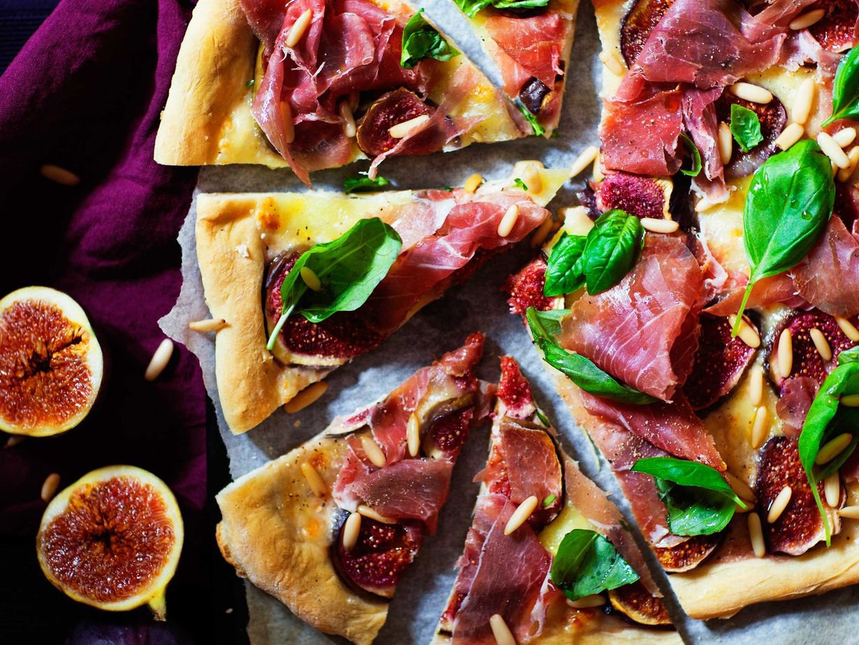 Parmankinkku-viikunapizza on perjantaipizzojen aatelia.