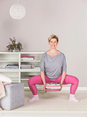 Liperiläinen Kirsi Ainola käy jumpassa, kahvakuulailee, kävelee, pyöräilee ja kokeilee mielellään kaikkea uutta.