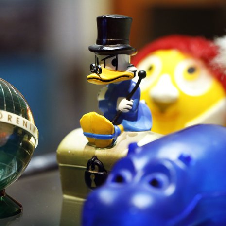 Kolikot kotiin kirpputoreilta, menot Excel-taulukkoon ja jopa seitsemän eri tiliä eri tarkoituksiin! Siinä muutama vinkki, joilla onnistut säästämään pitkän pennin.