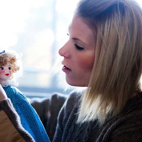 Annakaisan aarre, äidin kaksivuotislahjaksi antama nukke. "Äiti yritti parhaansa. Rakkauteni häneen ei muuttunut koskaan miksikään."