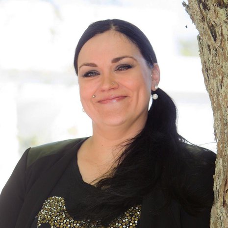 Laura ei katsonut yhtään osaa Maajussille morsian -sarjasta. "En todellakaan! Olisin kiusaantunut liikaa. Menin mieluummin spinningiin."