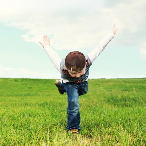 Jos lapsena ei ole saanut olla välillä kiukkuinen ja näyttää pahaa mieltä, voi aikuisenakin olla liian kiltti.