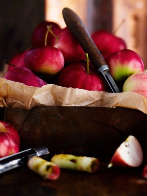 Kotimaisista punaposkiompuista syntyvät kauneimmat piirakat ja paistokset, sillä niitä ei tarvitse kuoria.