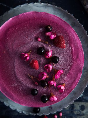 Punajuuri antaa upean säväyksen makuun ja väriin.