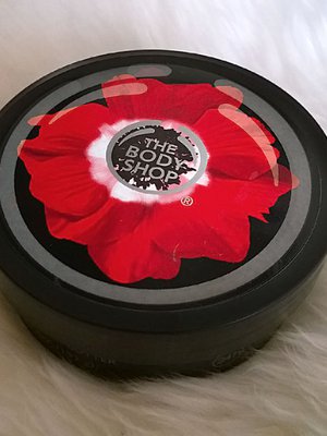 The Body Shop: Smoky Poppy Body Butter 19,50 e/200 ml.