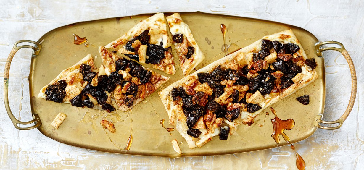 Näitä torttuja tarvitse edes taitella. Huippuhelppoa, maukasta ja rouskuvaa!