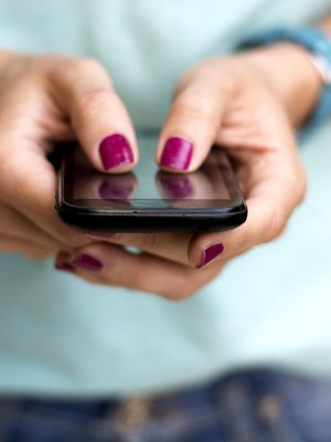 Tuottaako sinulle vaikeuksia irrottautua somesta? Et ole ainoa.