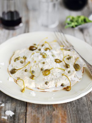 Tämä ruoka ei ulkonäöllä koreile mutta maku sen sijaan on mahtava.