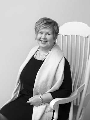 ”Henkilökunta on omaisten kanssa samalla puolella ja tavoittelee vanhuksen hyvää”, sanoo palvelukeskuksen johtaja Helena Venetvaara-Nurmi.