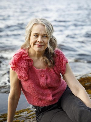 "Nykyään elämäniloni kumpuaa siitä, että herään aamulla raittiina ja hyvävointisena", Päivi Haaksiluoto sanoo.