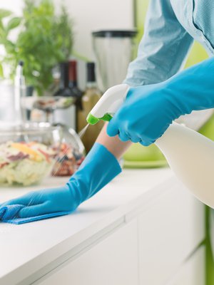 Siisti kotia vartti päivässä, niin pääset helpommalla ja koti on koko ajan kunnossa.